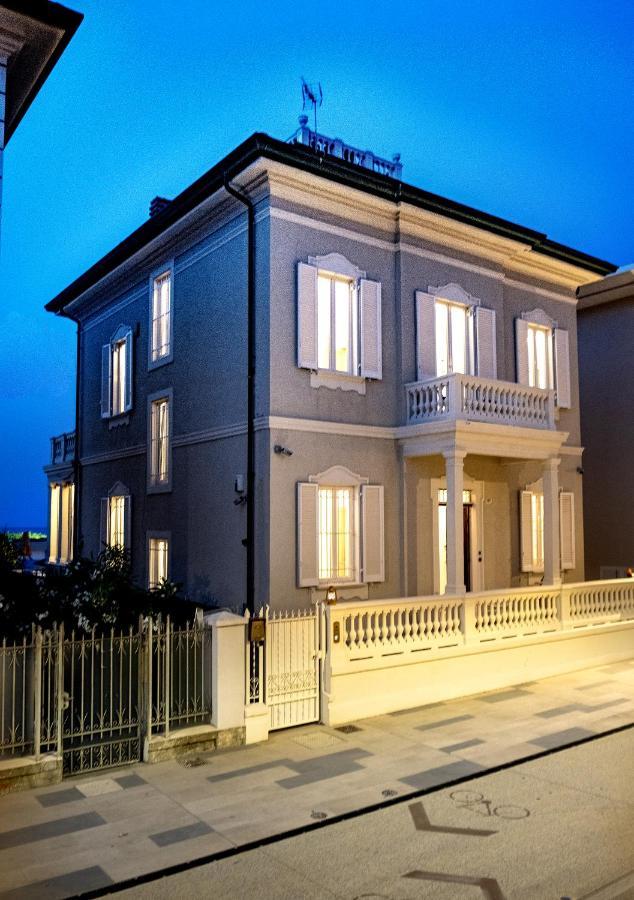 Villa La Torretta Luxury B&B - Adults Only - Rimini Bagian luar foto