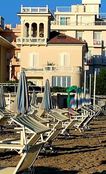 Villa La Torretta Luxury B&B - Adults Only - Rimini Bagian luar foto