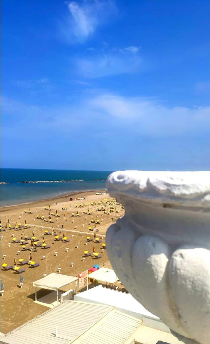Villa La Torretta Luxury B&B - Adults Only - Rimini Bagian luar foto